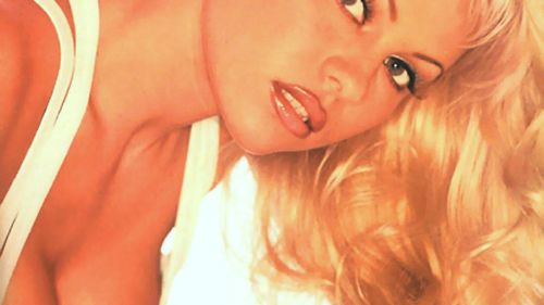Pamela Anderson (12)
